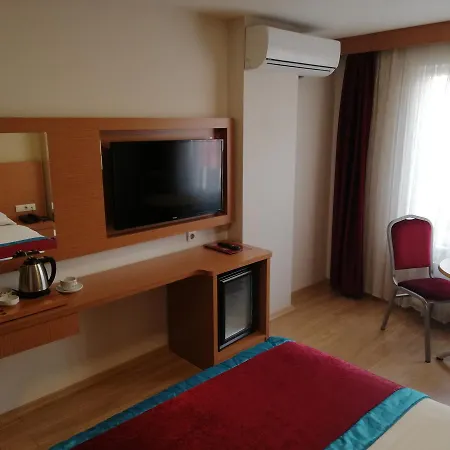 Sahin Hotel 3*